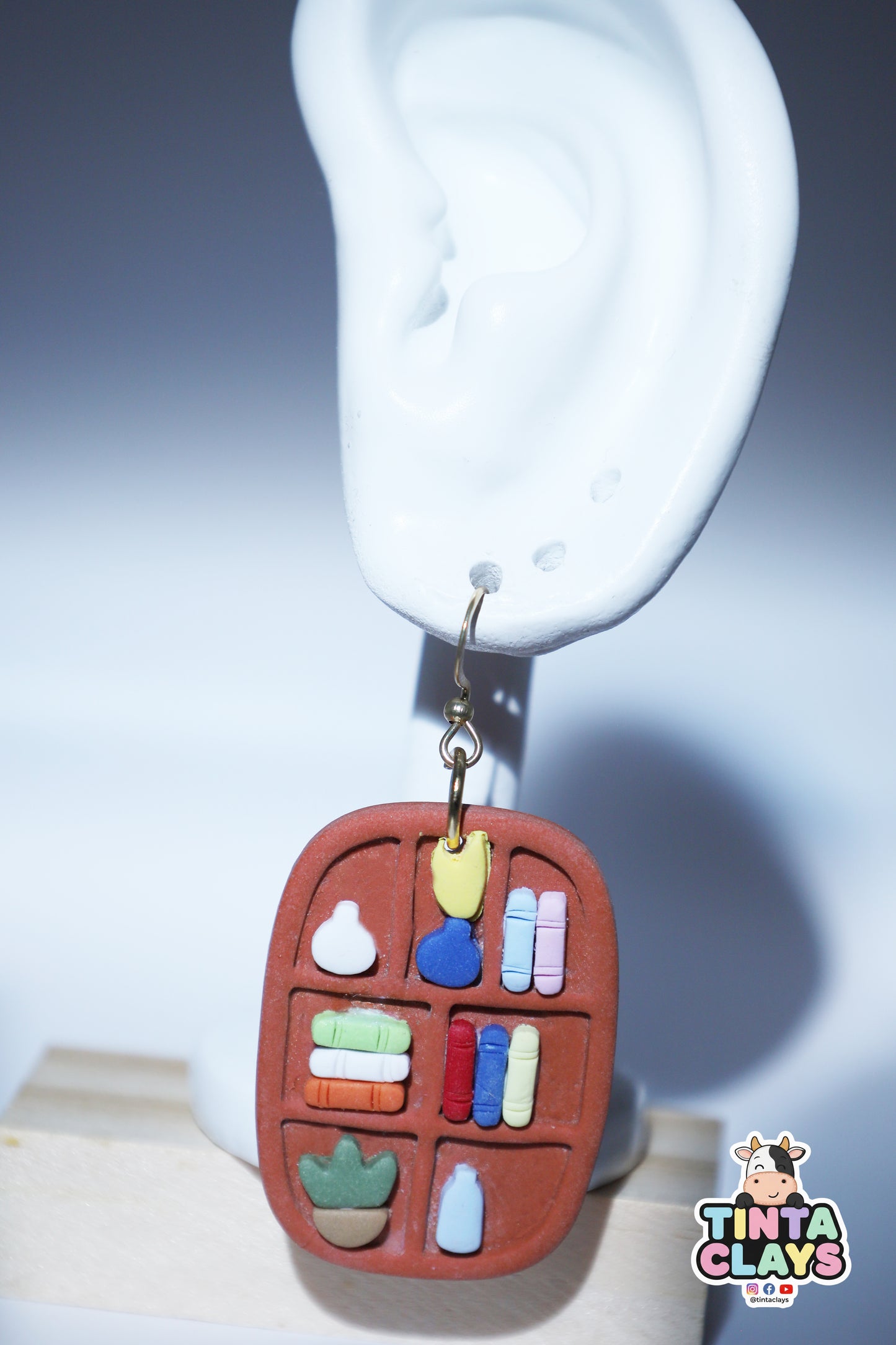 Handmade Brown Bookshelf Earrings | Miniature Library Polymer Clay Earrings | Book Lover Jewelry (Copy)