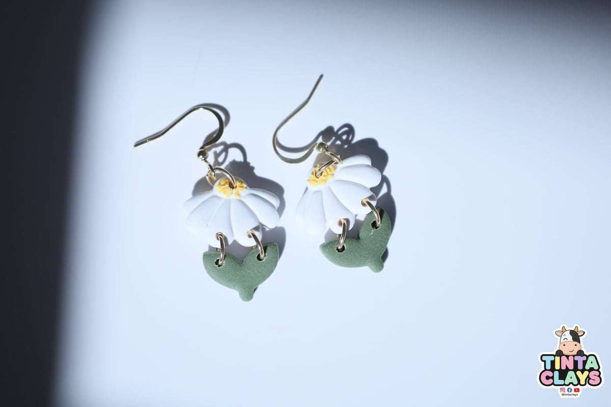 White Daisy Earring | Spring Special | Polymer Clay Earring