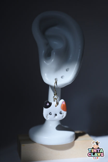Kitty Cat Dangle | Animal Collection | Polymer Clay Earring