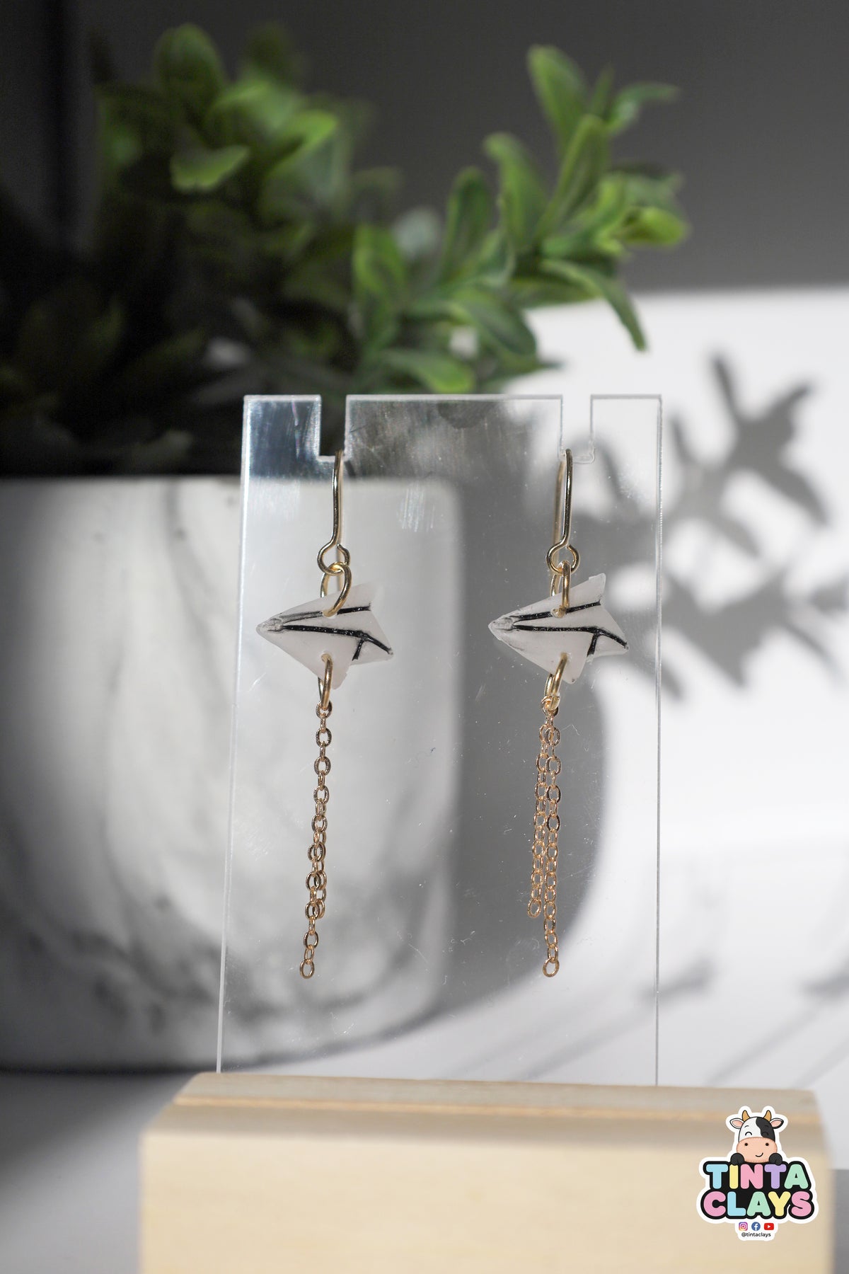 Paper Plane Stud | BtS - Back to School | Polymer Clay Earring