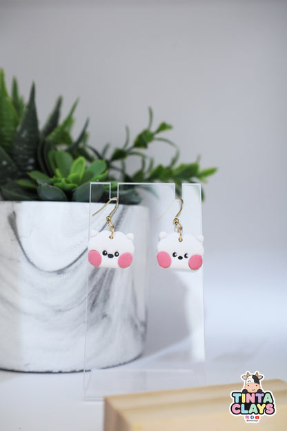 Handmade Fluffy Alpaca Earrings | Cute White Polymer Clay Earrings | Kawaii Animal Jewelry