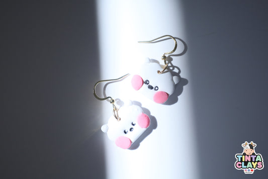 Handmade Fluffy Alpaca Earrings | Cute White Polymer Clay Earrings | Kawaii Animal Jewelry