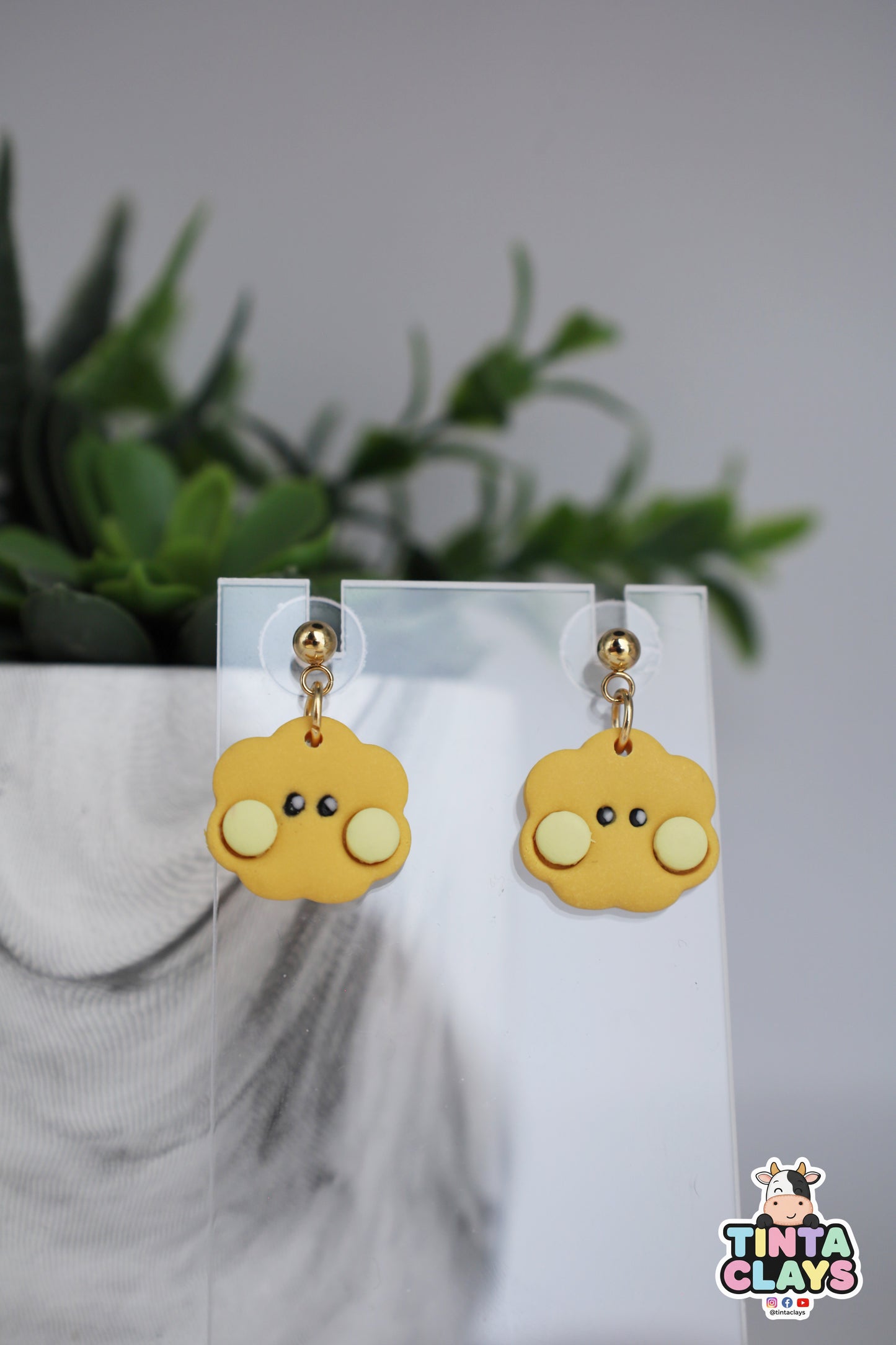 Handmade Cookie Character Earrings | Kawaii Polymer Clay Earrings | Cute Brown Cookie Jewelry