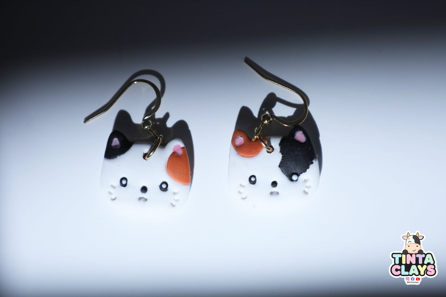 Kitty Cat Dangle | Animal Collection | Polymer Clay Earring