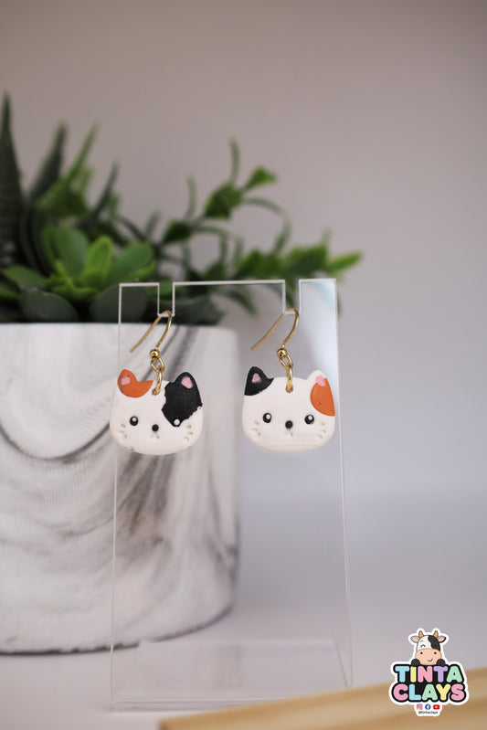 Kitty Cat Dangle | Animal Collection | Polymer Clay Earring